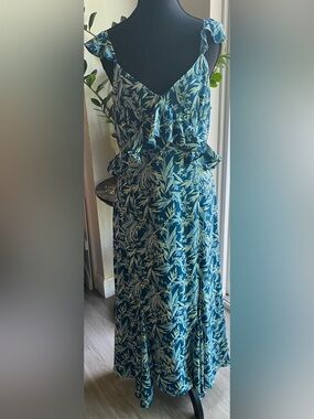 Chelsea28 Teal and Green Print Chiffon Maxi Dress with Ruffle Detail NWT